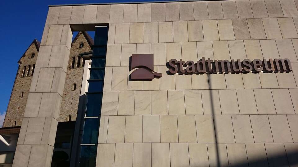Stadtmuseum Abdinghofkirche Paderborn - hotel Aspethera